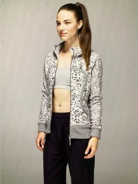 Lululemon Scuba Hoodie ll Zip Jacket -Grey Not so Petite Fleur Silver Spoon